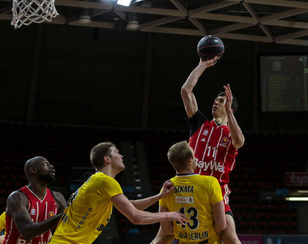 要求赛事主 要求赛事主