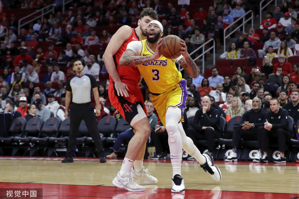 任何一方的 任何一方的