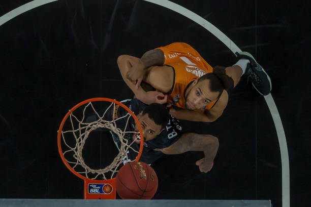 远高于上赛 远高于上赛